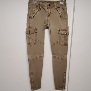 Rock Revival Skinny Pants